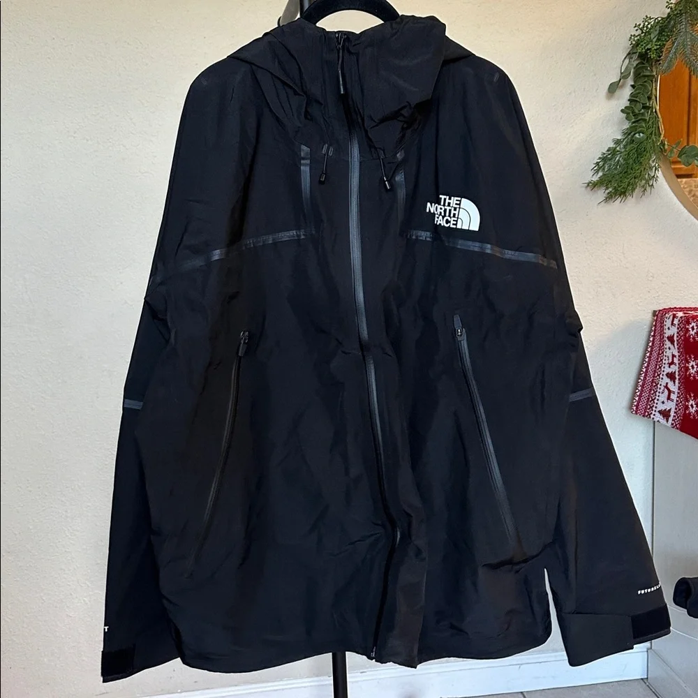 The‎ North Face Mens RMST Futurelight Moutain Jacket NWOT size XL